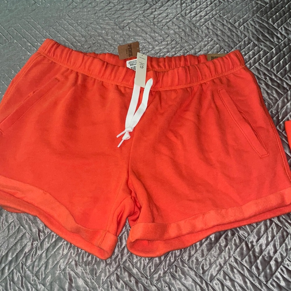 VS boyfriend short